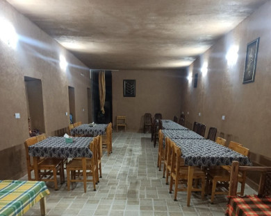 اقامتگاه بومگردی درویش طبس 2