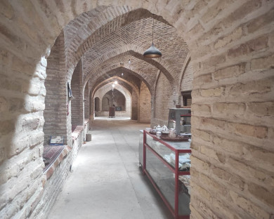 اقامتگاه بومگردی سرای ارغوانی طبس 3