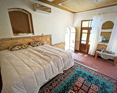 اقامتگاه بومگردی خانه نقلی تفت 3