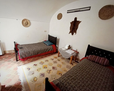 اقامتگاه بومگردی خانه نقلی تفت 5