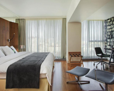 tbilisi-holidayinn-4.jpg