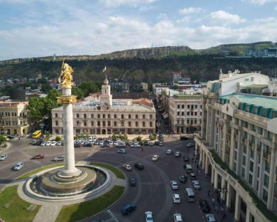 tbilisi-ibisstylescenter-2.jpg