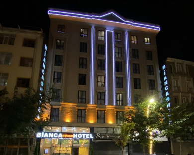 هتل بیانکا دلوکس وان