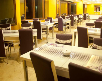 هتل کروان (Kervan) وان 8