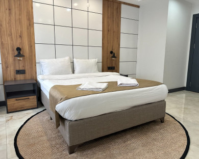 هتل پارس پالاس (Pars Palas) وان 13