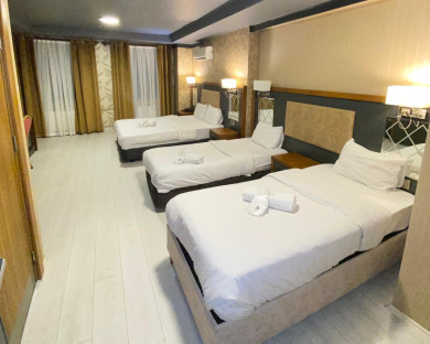 هتل تحت پالاس (Taht Palac) وان 12