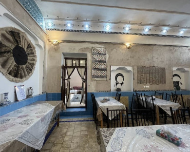 اقامتگاه بومگردی فروردین یزد 10