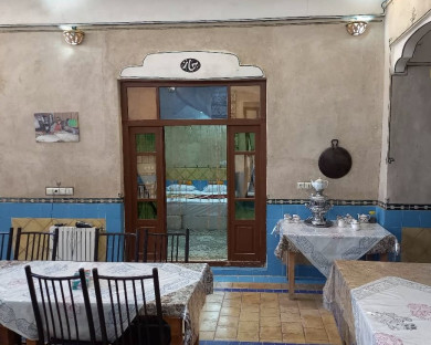 اقامتگاه بومگردی فروردین یزد 15