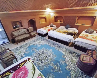 اقامتگاه بومگردی فروردین یزد 20