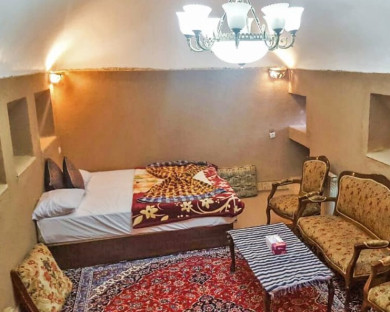 اقامتگاه بومگردی فروردین یزد 5