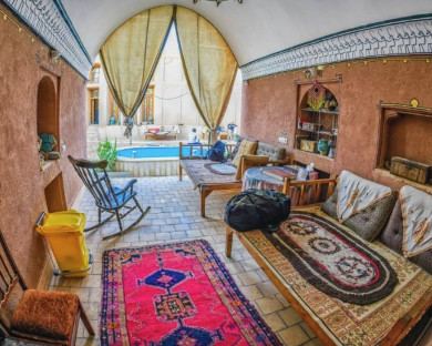 اقامتگاه بومگردی فروردین یزد 8