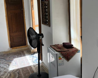 اقامتگاه بومگردی میدون شاه یزد 4
