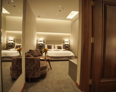 هتل نگین یزد 8