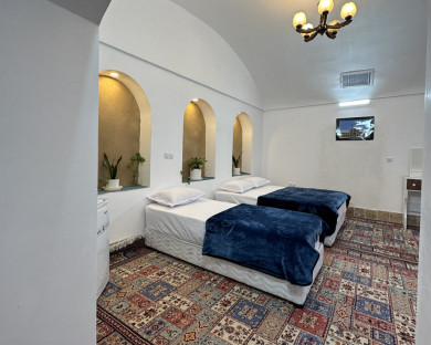 اقامتگاه بومگردی نیلوفر آبی یزد 19