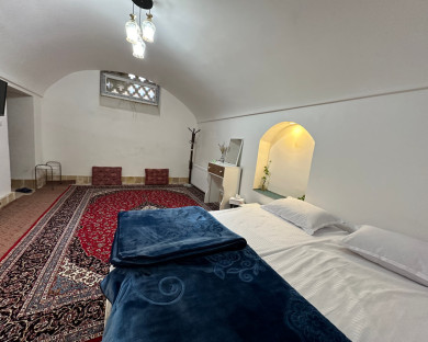 اقامتگاه بومگردی نیلوفر آبی یزد 7