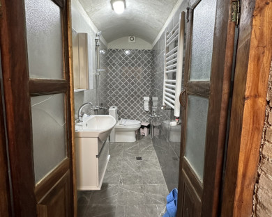 اقامتگاه بومگردی نیلوفر آبی یزد 13