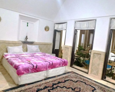 اقامتگاه بومگردی شاخه نبات یزد 1