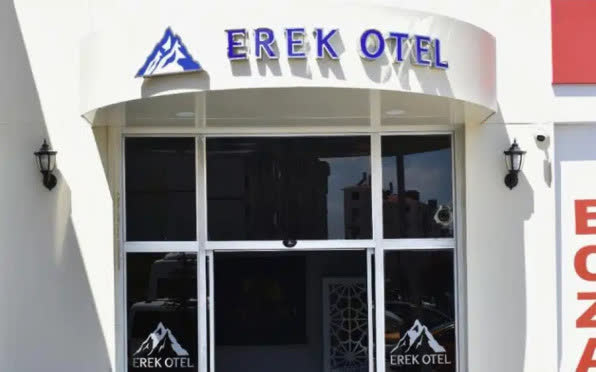 هتل آپارتمان ارک فامیلی (Erek Family) وان