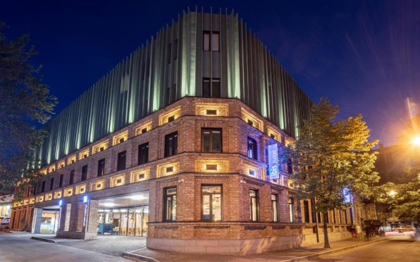 هتل ایبیس باجت تفلیس سنتر (Ibis Budget Tbilisi Center) تفلیس