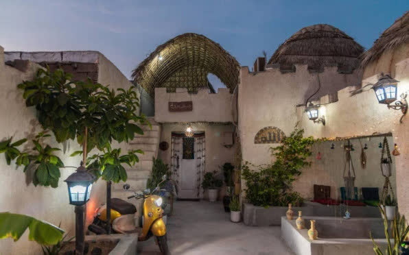 اقامتگاه بومگردی دنیای صوفی جزیره هرمز