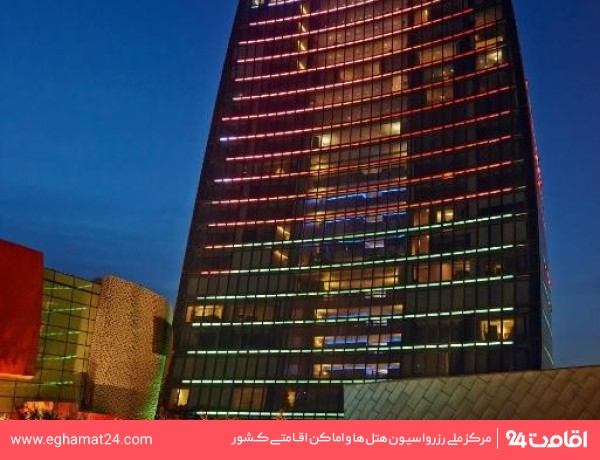 فیرمونت فلیم تاورز (Fairmont Flame Towers)