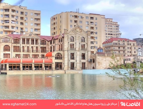 Baku-LakePalace-1