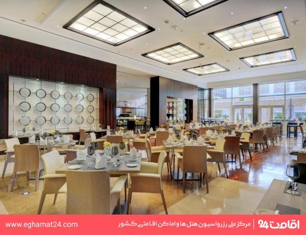 Dubai-NovotelWorldTradeCenter-11