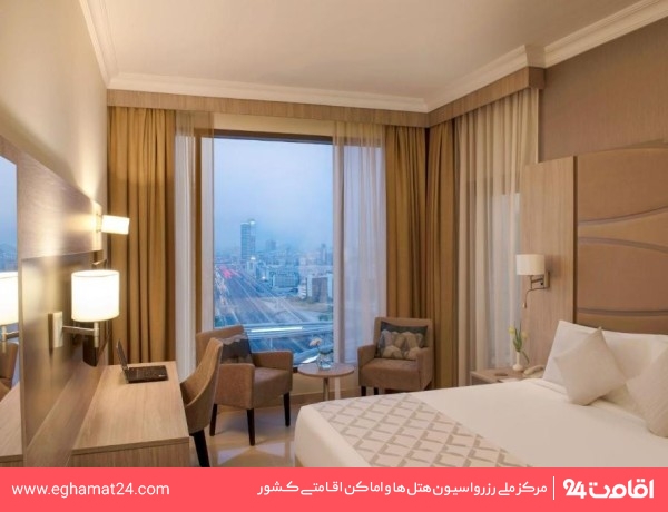 Dubai-TwoSeasons-10