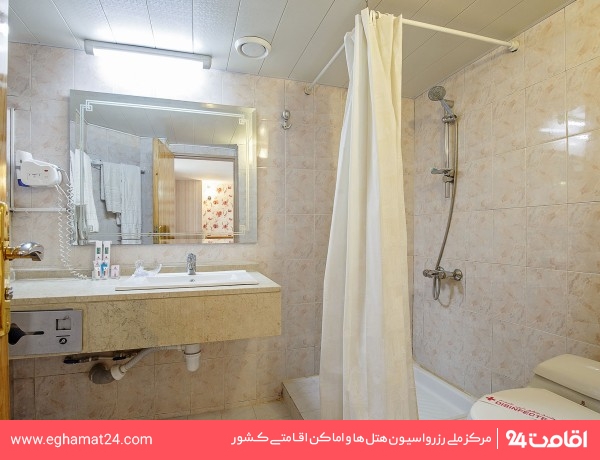 Esfahan-ParsianSuite-31