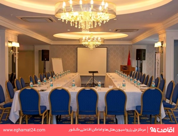 Izmir-DoubletreeByHiltonAlsancak-21