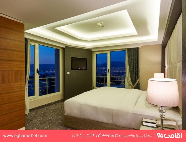 Izmir-DoubletreeByHiltonAlsancak-6