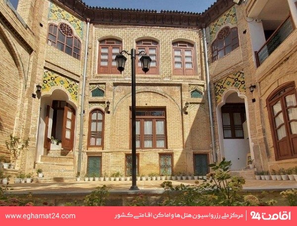 عمارت بامگاه