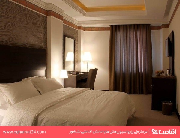 Kish-Sadaf-02