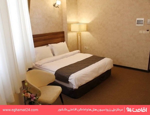 Mashhad-Enghelab-40