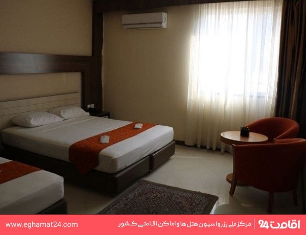 Mashhad-Enghelab-62