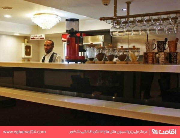 Qhom-Karimeh-18