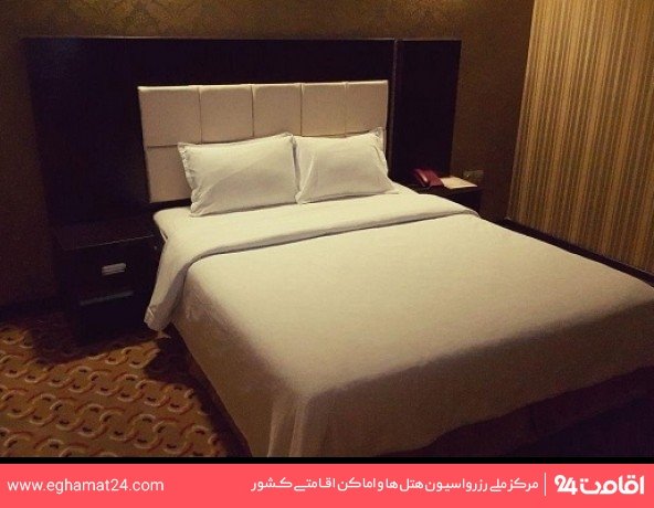 Qhom-Karimeh-38