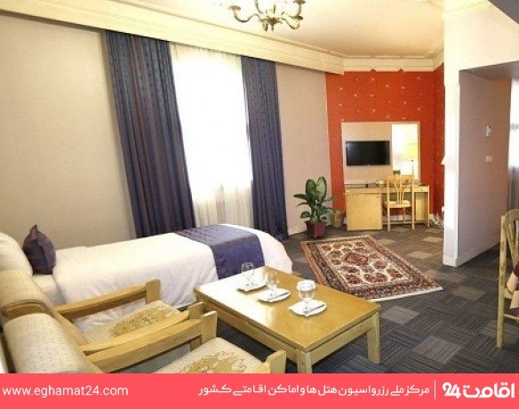 Qhom-Karimeh-43