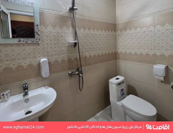 Qhom-firouzeh-8