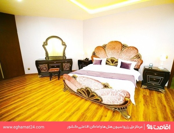 Sarein-RoyalPark-91