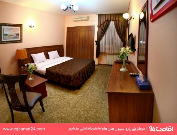 Shiraz-Atlas-05
