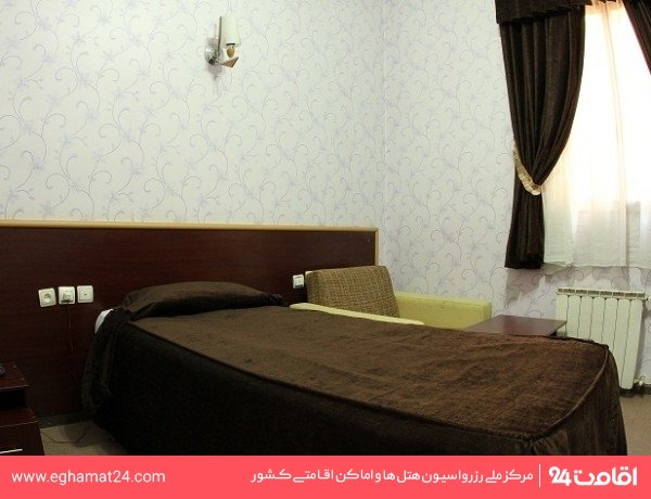 Shiraz-Atlas-07