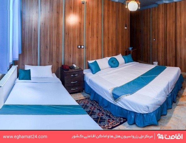 Shiraz-Rhyton-23