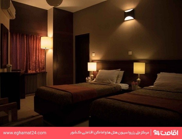 Shiraz-Roodaki-02
