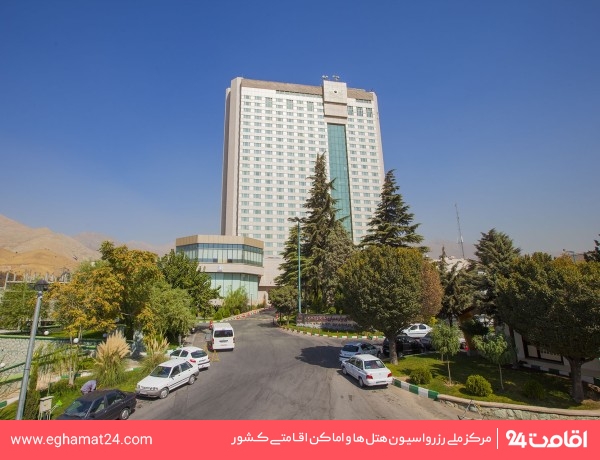Tehran-ParsianAzadi-27