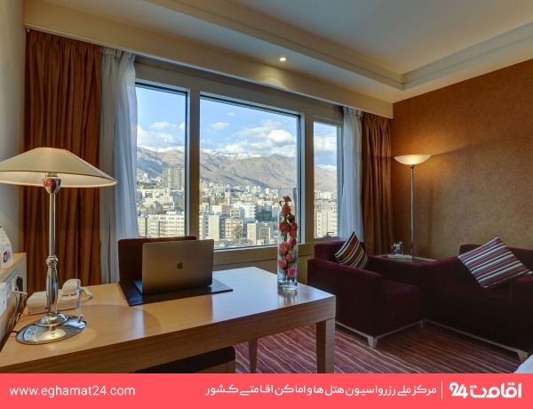Tehran-ParsianAzadi-29