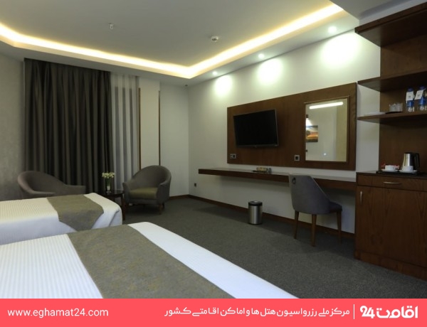 Tehran-Ritz-11