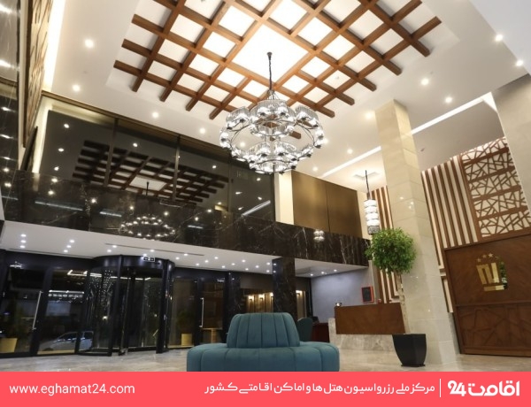 Tehran-Ritz-4