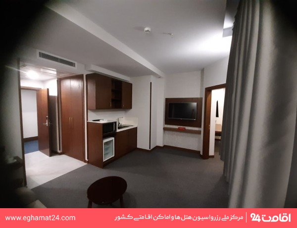 Tehran-Ritz-6