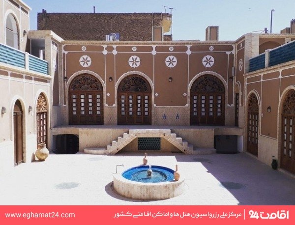 Yazd-Avasa-01